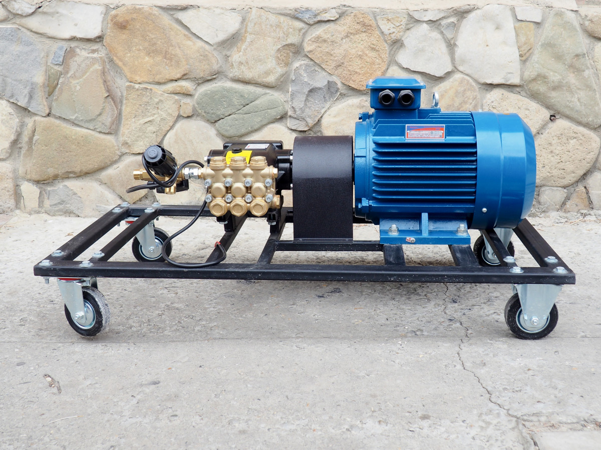 Профессиональная мойка Hawk 250 бар 1525 (7.6 кВт) для сельхозтехники Моечное оборудование под ключ Профессиональная мойка Hawk 250 бар 1525 (7.6 кВт) для сельхозтехники