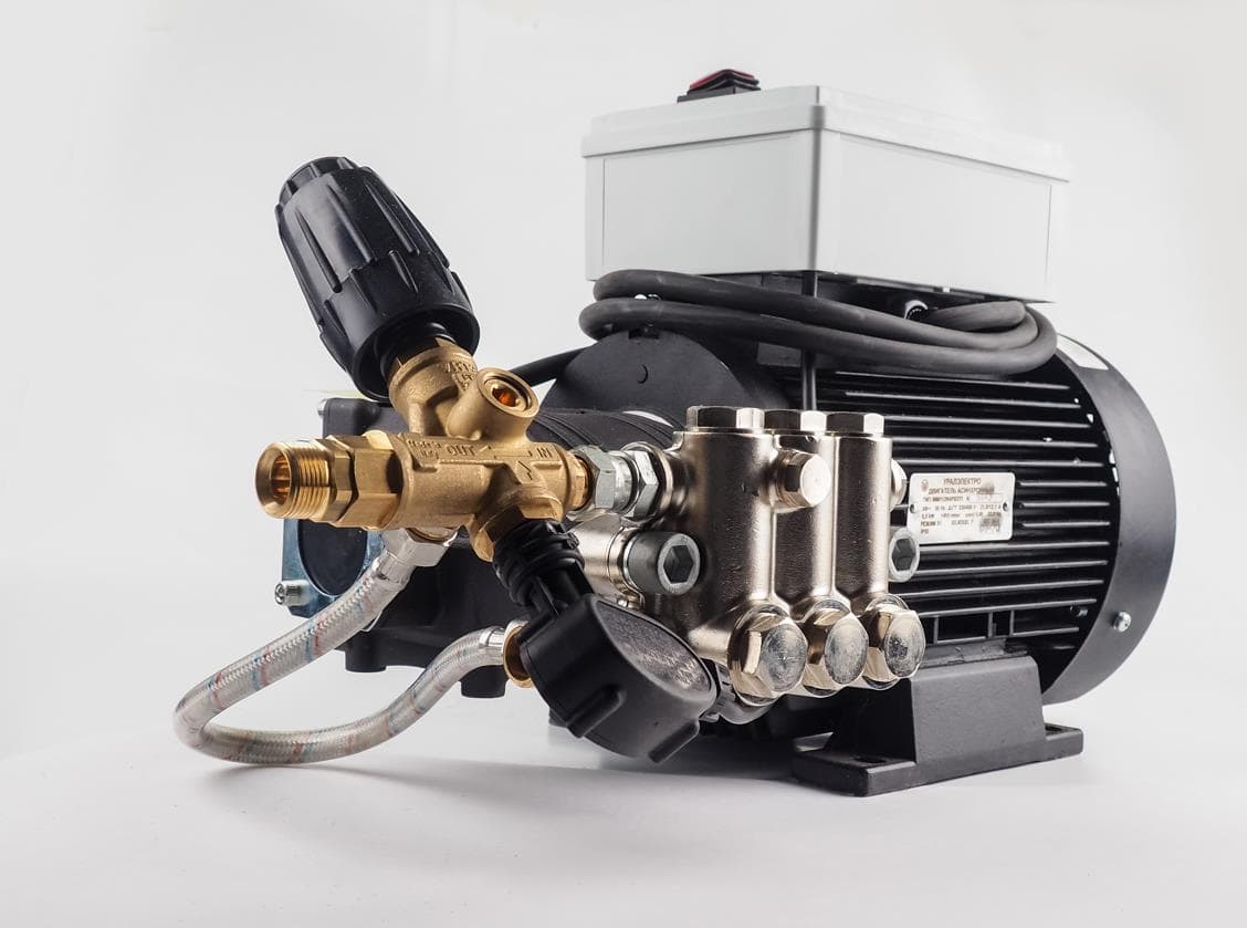 Оборудование для мойки бетоносмесителей (насос Hawk 200 бар + УралЭлектро 5,5 КВт)