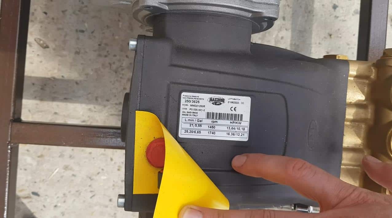 Бензиновая мойка высокого давления 250 бар (21 л/мин) для самосвалов и спецтехники Моечное оборудование под ключ 5 Бензиновая мойка высокого давления 250 бар (21 л/мин) для самосвалов и спецтехники 5