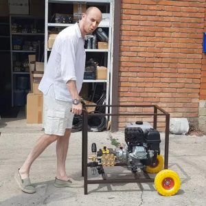 Бензиновая мойка высокого давления 250 бар (21 л/мин) для самосвалов и спецтехники 2