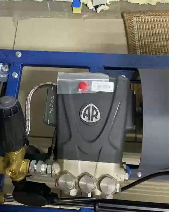 Мойка высокого давления 250 бар для грузовой мойки (Россия+Италия)